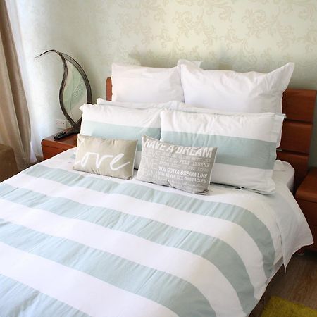 Sunflower Court Bed And Breakfast Gaborone Kültér fotó